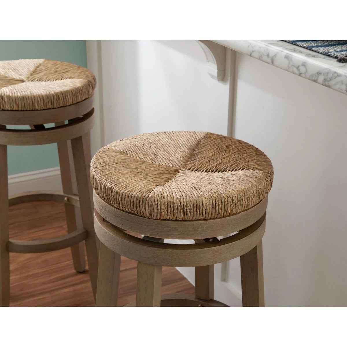 in. - Swivel Rush Stool Natural Natural with Morgan Bar 31 Powell