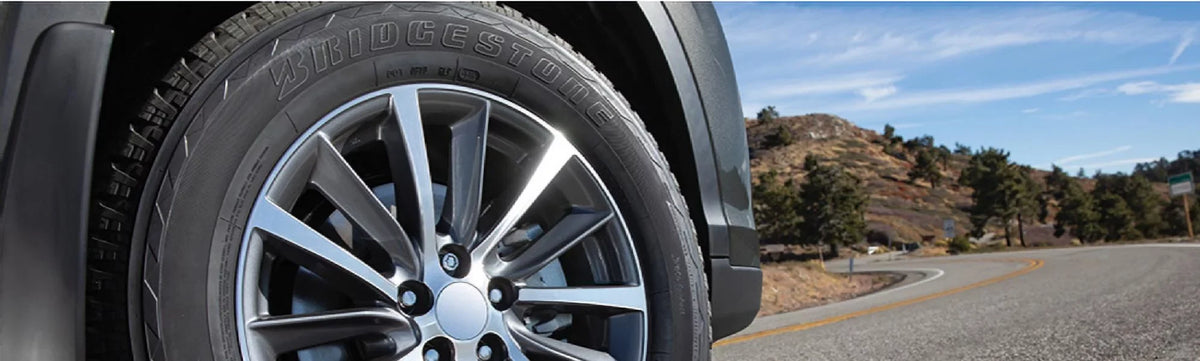E Light Tire Truck All M700 Terrain 121/118R HD Duravis LT265/70R17 Bridgestone