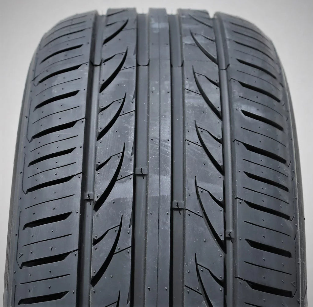 2011-15 Fits: LG27 High ZR Camry Landgolden 2012 A/S Toyota All Season Chevrolet Performance Cruze 225/45R18 95W XL XLE LTZ, Tire