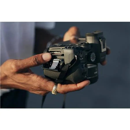 Camera EOS Mirrorless Canon (Body Only) Digital R7
