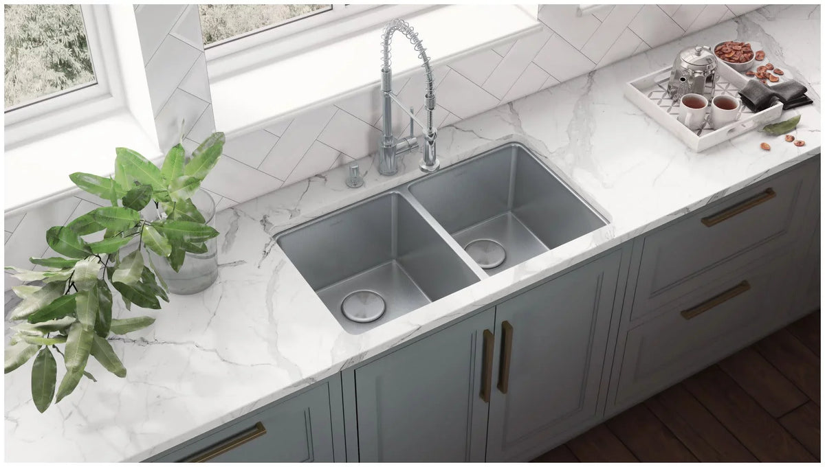 Steel RVM5099 31 USA Stainless Bowl Gauge Kitchen Undermount Ruvati Double 50-50 Sink 16 in.